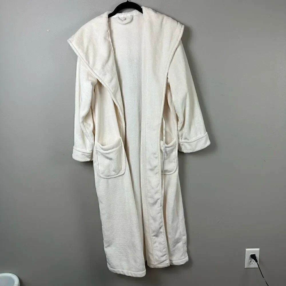 Pottery Barn cream white cape shoulder fleece long floor length robe